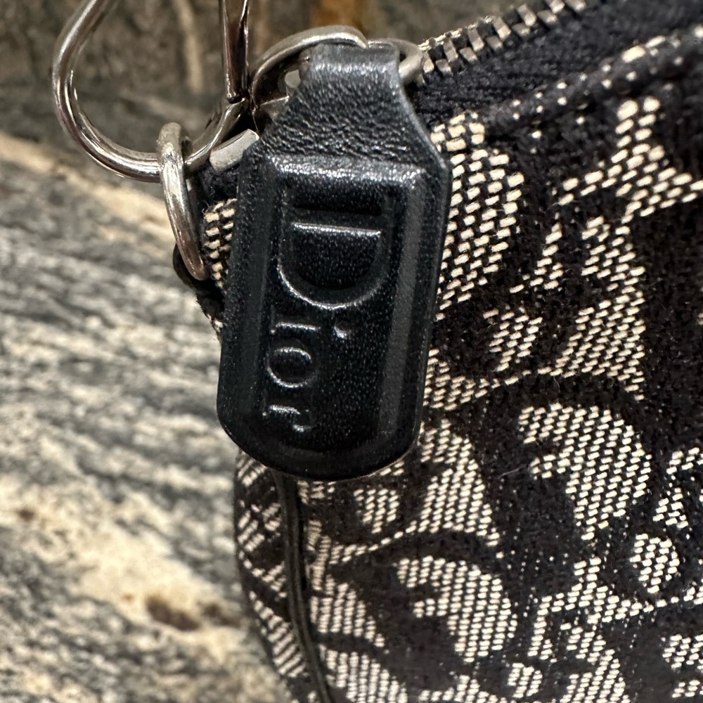 ✨💎 FULL INCLUSION💎✨VINTAGE Christian Dior Trotter saddle bag w/Dustbag,box,COA. - Picture 7 of 16